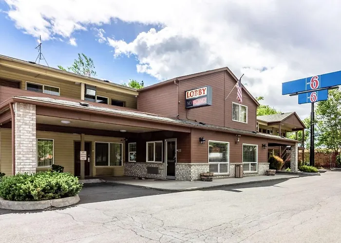 Airport Hotel: Motel 6-Yakima, Wa - Downtown